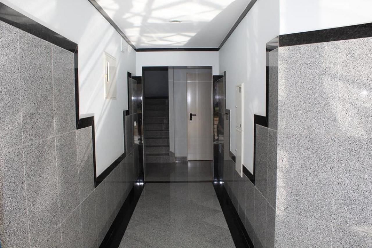 Apartamento Luminoso Urb. Quinta Das Palmeiras 포르체스 외부 사진